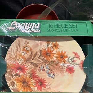 Vintage Laguna Melamine Melmac “Wildflower”complete 16 piece vintage set